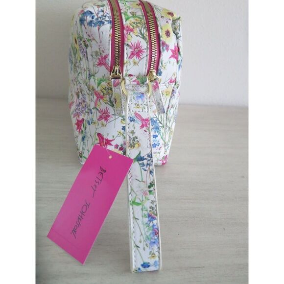 Betsey Johnson CBJ-1084 Women's White/Multi Floral Weekender Cosmetic Case $68 - Picture 11 of 12